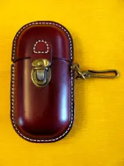 RARE UNIQUE HANDCRAFTED BROWN LEATHER 3 CIGAR HARDCASE BRASS BELT HOOK NEW NWOT