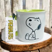 PEANUTS HOWLING SNOOPY LARGE COFFEE MUG Black & White Green 21 Oz NWT