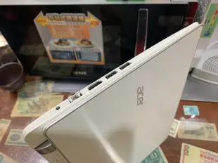 Acer Aspire V3-371 第4代Intel i5-4210u  高效能極輕薄筆電 (可蓄電)