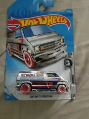 hot wheels custom 1977 dodge van super chromes 1/64
