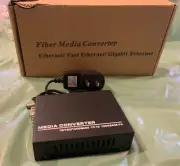 1.25G 10/100/1000Base-Tx to SFP Slot, Copper to Fiber Media Converter RJ45