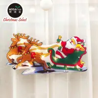 在飛比找momo購物網優惠-【摩達客】聖誕彩繪PVC片造型吊飾-聖誕老公雪橇款(電池燈+