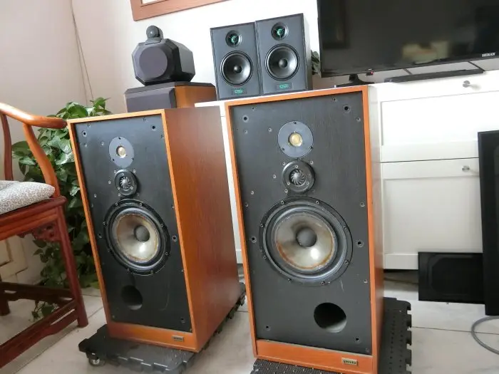 英国製　SPENDOR SP1 　シリアル連番　初期ロット？　 09c16 英国製 SPENDOR SP1 シリアル連番 初期ロット？ 09c16 英国製 SPENDOR