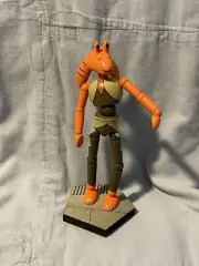 NEW Disney Star Wars Galaxy's Edge Toydarian Posable Wooden Jar-Jar Binks