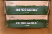 Fido Baggies 200 Count Roll of 8"x13" Pet waste Pick Up Bags~Total 400 Bags Lot