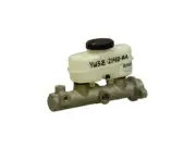 Brake Master Cylinder 72WCHZ75 for Mazda B2500 B3000 B4000 1998 1999 2000 (for: Mazda)