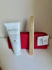 Natio Jarrah Gift Set with Cosmetic Bag, New with TAG