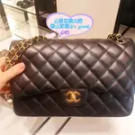 現貨+免運 CHANEL 香奈兒 CLASSIC FLAP BAG 黑 荔枝紋牛皮 單肩包 斜背包 A58600