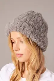 Grey Fluffy Beanie - Size ONE, Women's Hats