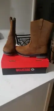 Wolverine Boots 10" Wellington