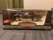 Ertl American Muscle 1963 Corvette Sting Ray 1:18 Scale Die Cast NIB Daytona Blu