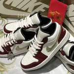 NIKE AIR JОRDАN 1 LOW SE CNY 酒紅 白紅 喬丹 龍年 AJ1 休閒鞋 FJ5735-100