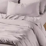 Ecosa Bamboo Bedding - Quilt cover / Queen / Cloud Pink