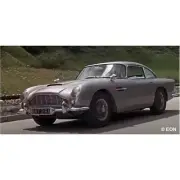 REVELL 1/24 JAMES BOND ASTON MARTIN DB5 GOLDFINGER 05653