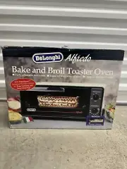 Delonghi Alfredo Toaster Oven Broiler w/ Tray Italy Made 1300 Watts Works XU120