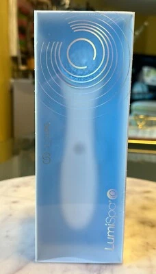 NU SKIN NUSKIN ageLOC Lumispa iO Device with USB Magnetic Charger Brand New