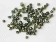 Green Diamond, Green Rough Diamond, Green Raw Uncut Diamond Perfect for Bezel