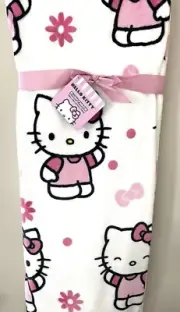 HELLO KITTY Pink White Daisy Plush Throw Blanket 50” X 70”