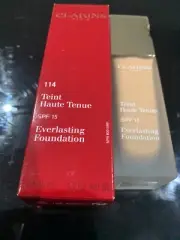 Clarins Teint Multi Regenerant SPF15 Extra Firming Foundation 114 Cappueeino