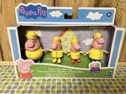 Peppa Pig Adventures Peppa's Family Rainy Day 4 Figures Yellow Raincoats Cute!