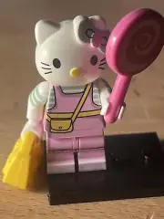 HELLO KITTY CUSTOM LEGO MINIFIG MINI FIGURE
