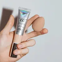 在飛比找Yahoo!奇摩拍賣優惠-正品 無暇底妝💕 It Cosmetics CC霜 高遮瑕 