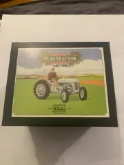Britains 8711 Massey Ferguson Grey Fergie TE20 MF Anniversary Box - Mint