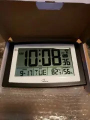 Wallarge Atomic Clock,Autoset Digital Alarm Days Clock,Wall Clock Or Desk Clock,