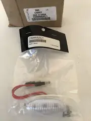 GENUINE INTERNATIONAL LIGHT 2599652C1 WITH CLEAR LENS 2 RED LEAD WIRES NEW OEM