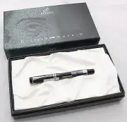 Parker Duofold Centennial Black Mosaic Fountain Pen 18Kt Gold New In Box