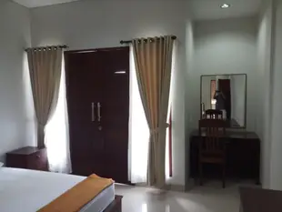 烏魯瓦圖公寓套房 - 24平方公尺/1間專用衛浴New Bedroom near everything at Jl. Raya Uluwatu