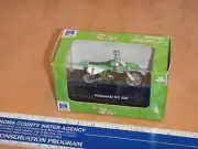 2003 NEW-RAY MINI BIKE KAWASAKI KX 250, 1/32 SCALE, NOS