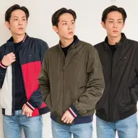 在飛比找momo購物網優惠-【Tommy Hilfiger】男版 領口鈕扣手臂矽膠方塊L