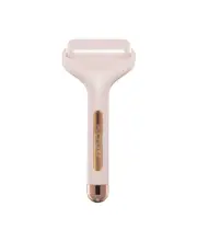 Finishing Touch Flawless Ice Roller