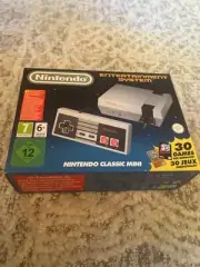 Nintendo NES Classic Mini Edition Brand NEW Sealed 30 Games PAL US seller