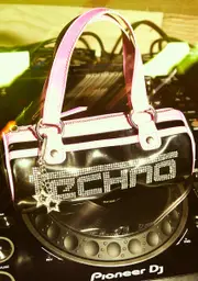 [HOROSCOPEZ] Techno Snob Patent Handbag
