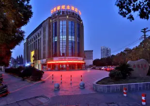 富陽潽酈·悦亭酒店(原潽酈概念酒店)Poli Yueting Hotel