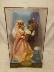 Disney Store Exclusive Robin Hood And Maid Marian Fairytale Series