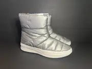 Gentle Souls by Kenneth Cole Women's Silver Rosette Puff Pull On Ankle Boots 11M