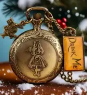 Alice Wonderland/Rabbit Drink Me Tag Women Quartz Pocket Watch Necklace Chain