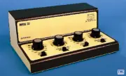 GMC-DS Gaugemaster N/HO/OO Scale Twin Track Cased Controller with Simulation