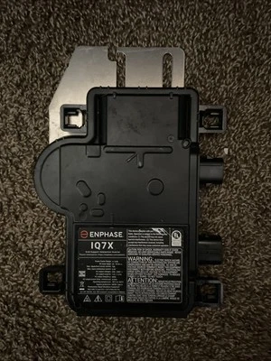 Enphase Micro Inverter IQ7X with MC-4 Connector