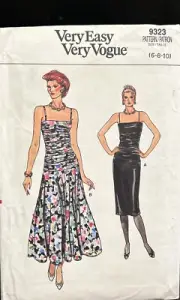 Very Easy Very vogue 9434 Size 6-10 Dress Sewing Pattern
