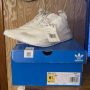 Adidas Originals NMD V3 J Athletic Shoe White Sneakers NWT & Box Size 6.5