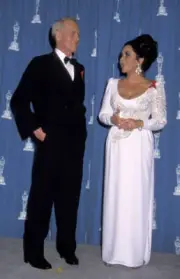 Paul Newman & Elizabeth Taylor at 64th Academy Awards at Dor - 1992 Old Photo