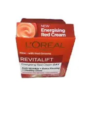 L'Oreal Paris - REVITALIFT COLLECTION - DARK RANGE New In Box.