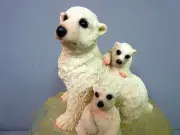 New Polar Bear Family Figurine On Ice 3 Bears Statue Figure