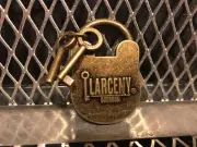 LARCENY BOURBON WHISKEY ~ Metal Pad Lock & Skeleton Keys Keychain Fob ~ NEW