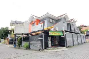 日惹格利亞安格利亞飯店Griya Angelia Jogja