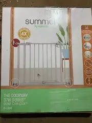 Summer by Ingenuity The DOORWAY 37W Series with Glide Open Gate Brand new
